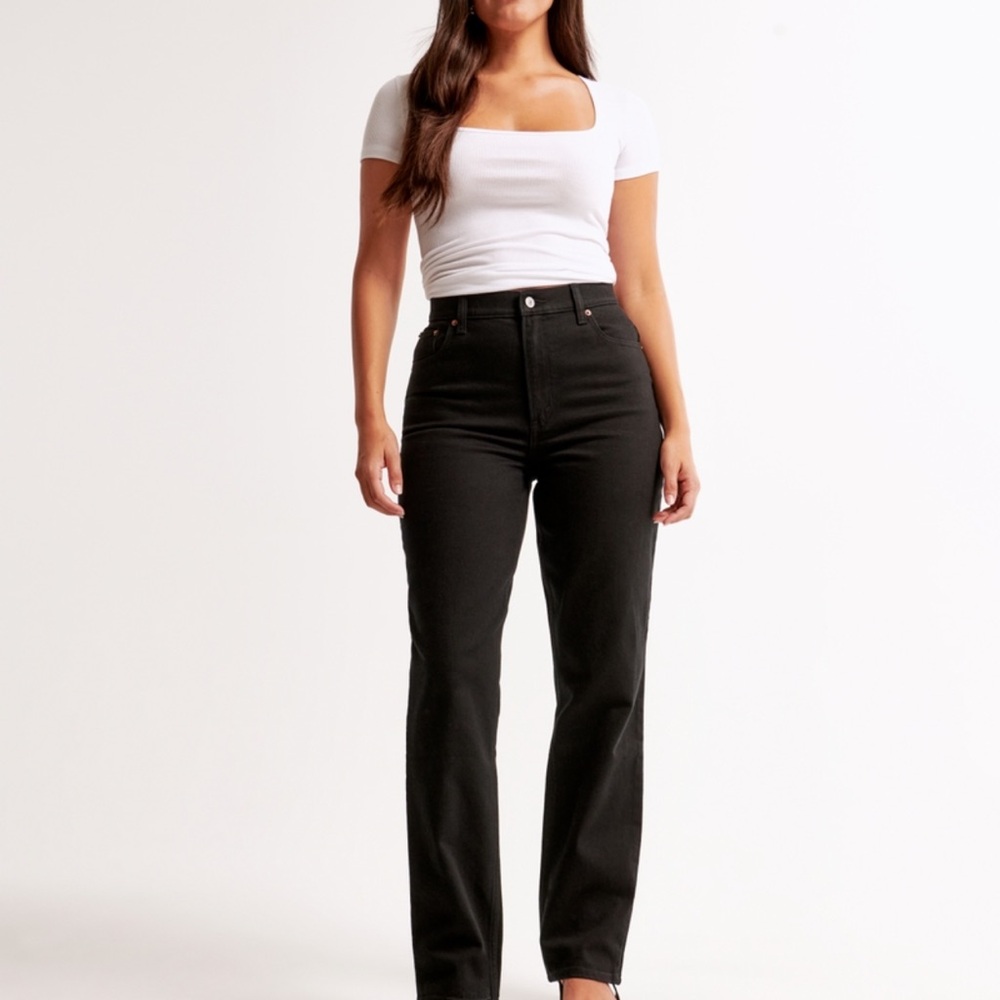 Abercrombie & Fitch Women's Black Straight Leg Jeans
